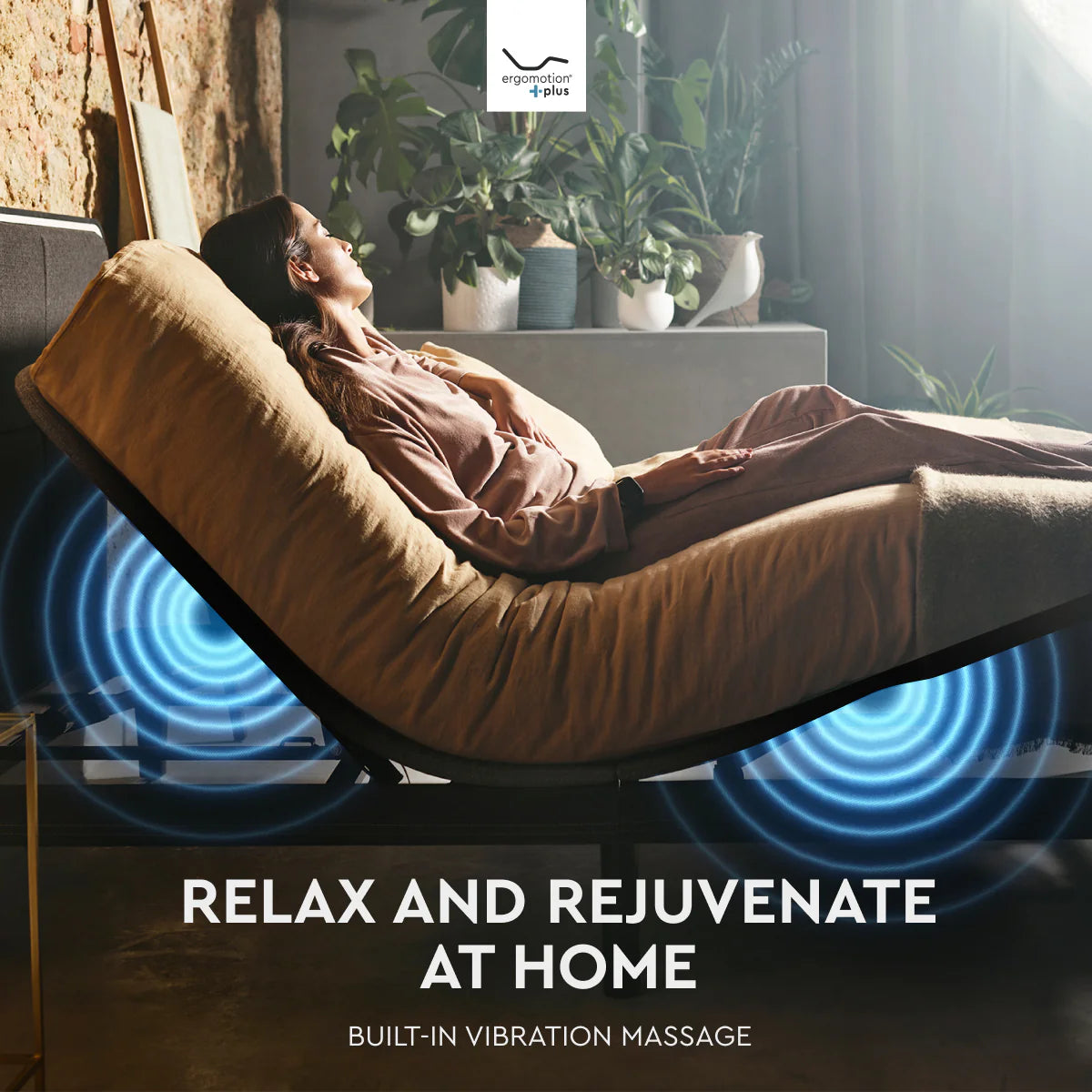 person using ergodynamic adjustable bed massage mode
